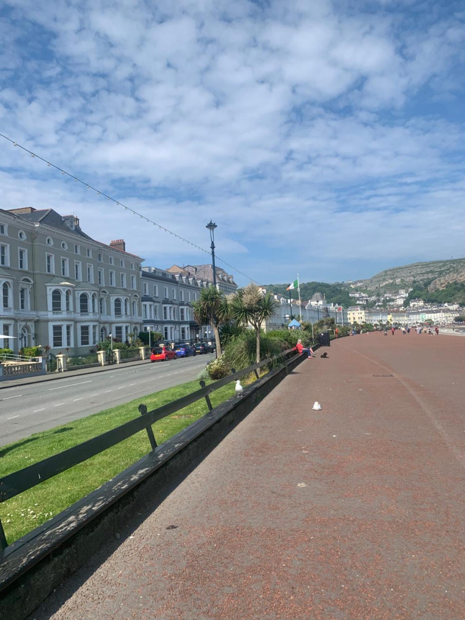 Room Only Guest Accommodation, Guest House Self Catering Bangor  Buitenkant foto